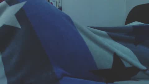 Snapshot of calvinjohnlad chatting on February 16, 2025, 1:47 am Calvinjohnlad online show from February 16, 2025, 1:47 am