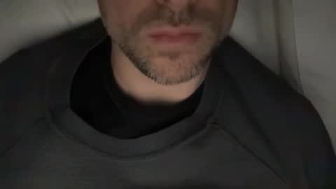 Snapshot of calvinzz chatting on April 7, 2026, 5:02 pm calvinzz online show from April 7, 2026, 5:02 pm