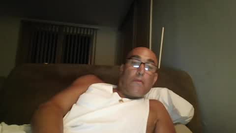 cam2campleasee online show from August 5, 2026, 7:44 am