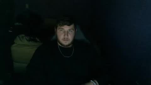 Snapshot of camcammerson chatting on December 3, 2025, 1:46 am camcammerson online show from December 3, 2025, 1:46 am