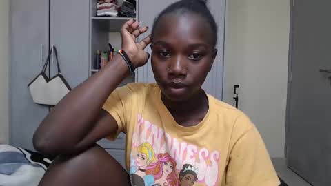 Princess online show from January 3, 2025, 5:28 am