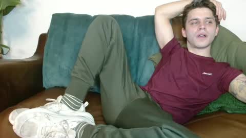 CamDoAttitude online show from December 26, 2024, 8:42 pm