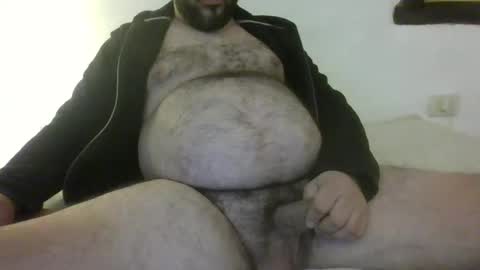 Snapshot of camera008 chatting on May 4, 2026, 2:07 am camera008 online show from May 4, 2026, 2:07 am