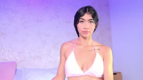 Snapshot of cameron_hearts chatting on May 22, 2026, 7:19 pm cameron_hearts online show from May 22, 2026, 7:19 pm