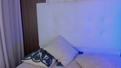 cami_adamss online show from July 7, 2026, 12:20 pm
