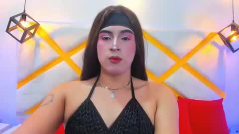 Snapshot of cami_rouxx chatting on July 15, 2026, 8:36 pm cami_rouxx online show from July 15, 2026, 8:36 pm