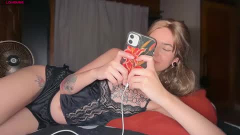 camii19y online show from February 13, 2026, 12:28 am