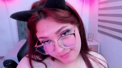 Snapshot of camiila_osorio chatting on January 30, 2025, 10:08 am Camila Osorio online show from January 30, 2025, 10:08 am