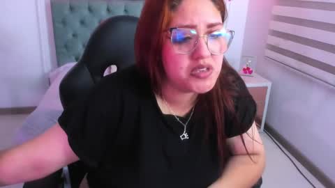Snapshot of camiila_osorio chatting on February 25, 2025, 9:53 am Camila Osorio online show from February 25, 2025, 9:53 am