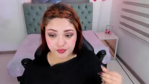 Snapshot of camiila_osorio chatting on March 2, 2025, 6:59 am Camila Osorio online show from March 2, 2025, 6:59 am