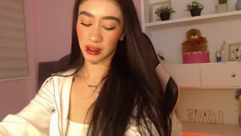 Snapshot of camiilaatorres chatting on April 28, 2026, 6:13 pm camila online show from April 28, 2026, 6:13 pm