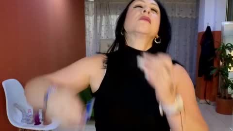 Camil online show from October 6, 2025, 10:45 am