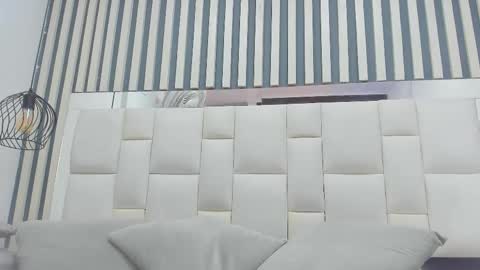 Camila online show from October 10, 2025, 3:49 am