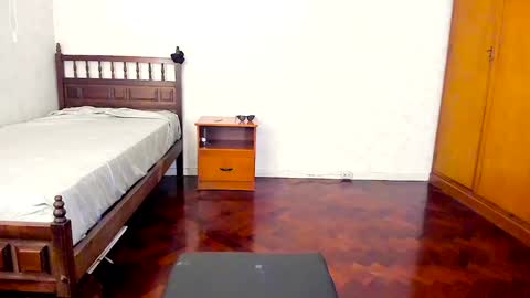 Cami online show from January 28, 2025, 3:15 am