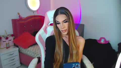 Snapshot of camila_hoottie chatting on January 9, 2026, 8:32 pm Camila online show from January 9, 2026, 8:32 pm