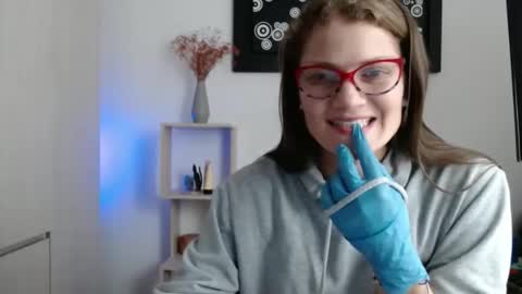 Snapshot of camila_ventura chatting on October 2, 2025, 8:16 pm Camila ventura online show from October 2, 2025, 8:16 pm