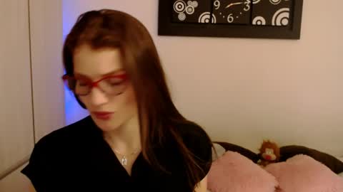 Snapshot of camila_ventura chatting on June 1, 2026, 1:13 pm Camila ventura online show from June 1, 2026, 1:13 pm
