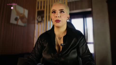 Snapshot of camilaachainn chatting on June 15, 2026, 8:05 am online show from June 15, 2026, 8:05 am