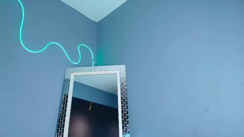 Snapshot of camilaasaenz_ chatting on September 25, 2025, 8:23 pm C A M I L A online show from September 25, 2025, 8:23 pm