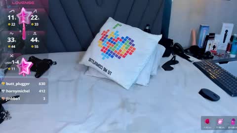 CAMILA  online show from February 26, 2025, 3:41 pm