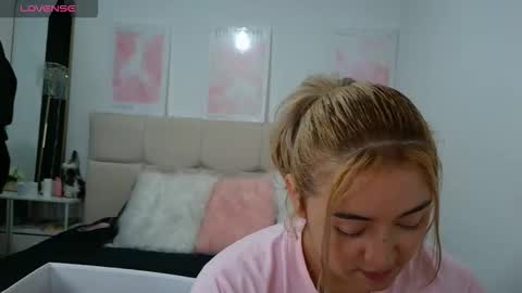 camilamarsh online show from February 5, 2026, 2:43 pm