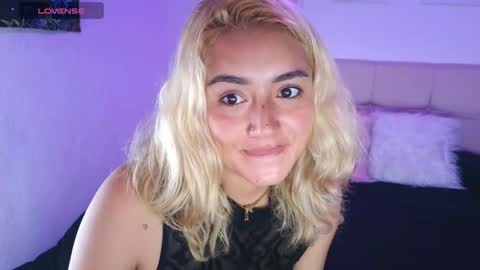 camilamarsh online show from April 30, 2026, 11:38 am