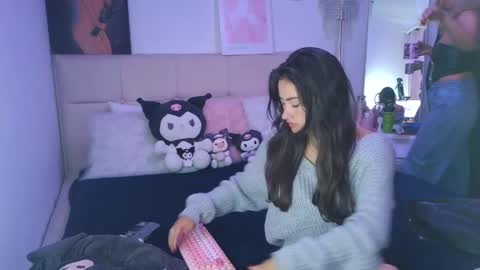Snapshot of camilamarsh chatting on May 21, 2026, 1:29 pm camilamarsh online show from May 21, 2026, 1:29 pm