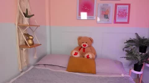 Camila  online show from March 19, 2026, 4:16 am