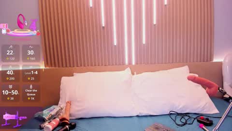 Snapshot of camile_cute chatting on October 14, 2025, 8:20 pm camile_cute online show from October 14, 2025, 8:20 pm