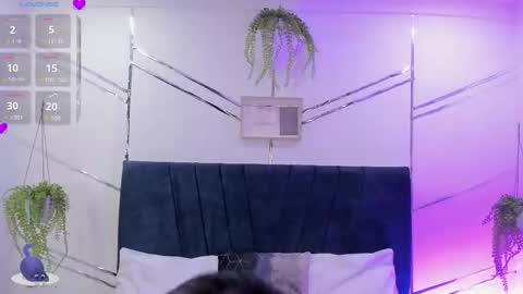 Snapshot of camilla_miller01 chatting on September 17, 2025, 8:10 pm camilla_miller01 online show from September 17, 2025, 8:10 pm