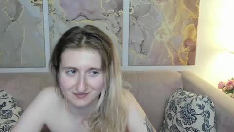 Snapshot of camilladreamer chatting on May 16, 2026, 12:40 am camilladreamer online show from May 16, 2026, 12:40 am