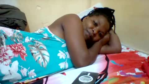 Snapshot of camillah_sweet chatting on June 27, 2026, 10:42 am camillah_sweet online show from June 27, 2026, 10:42 am