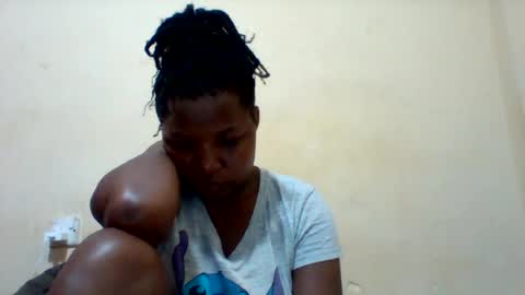 Snapshot of camillah_sweet chatting on June 27, 2026, 5:18 pm camillah_sweet online show from June 27, 2026, 5:18 pm