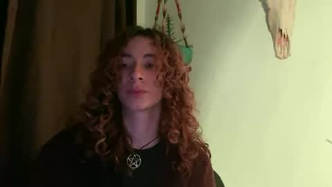 Snapshot of camille_delrey chatting on June 24, 2026, 1:37 am Camille online show from June 24, 2026, 1:37 am