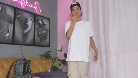 Camillo Virgil online show from December 14, 2025, 11:37 am