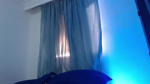 camilo_contre21 online show from February 27, 2025, 8:31 pm