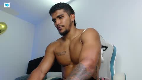 camilo_contre21 online show from May 26, 2026, 6:26 pm
