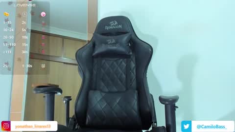 Snapshot of camilobass_ chatting on January 12, 2025, 1:11 am Camilo Bass online show from January 12, 2025, 1:11 am