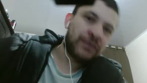 camilo online show from February 5, 2025, 1:33 pm