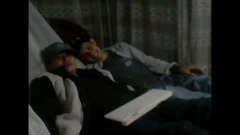 camivaron online show from January 10, 2025, 2:46 am