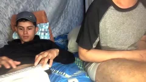 camivaron online show from January 26, 2025, 3:06 am