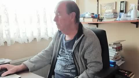 Snapshot of cammee chatting on February 16, 2025, 11:59 am Cammee online show from February 16, 2025, 11:59 am