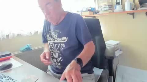 Snapshot of cammee chatting on September 12, 2025, 7:41 am Cammee online show from September 12, 2025, 7:41 am