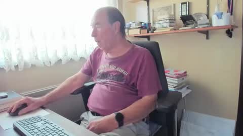 Snapshot of cammee chatting on November 3, 2025, 8:26 am Cammee online show from November 3, 2025, 8:26 am