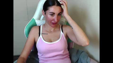 Snapshot of cammila_horn chatting on July 8, 2026, 12:20 pm cammila horn online show from July 8, 2026, 12:20 pm