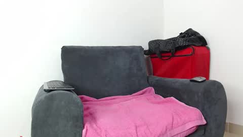       online show from February 10, 2026, 12:15 am