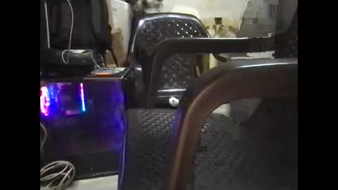 camoty1234 online show from January 17, 2026, 6:07 am