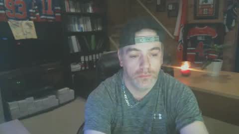 CanadianBacon6969 online show from December 25, 2024, 8:40 am