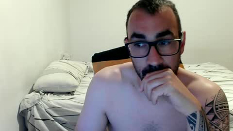 Snapshot of canario2388 chatting on June 13, 2026, 9:35 pm canario2388 online show from June 13, 2026, 9:35 pm