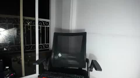 cumorsmooke online show from January 17, 2025, 4:06 am